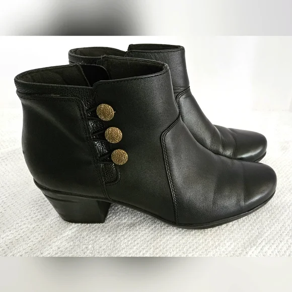 Clarks Collection Womens Emslie Monet SZ 7.5M Leather Ankle Booties Heel… - Picture 4 of 9